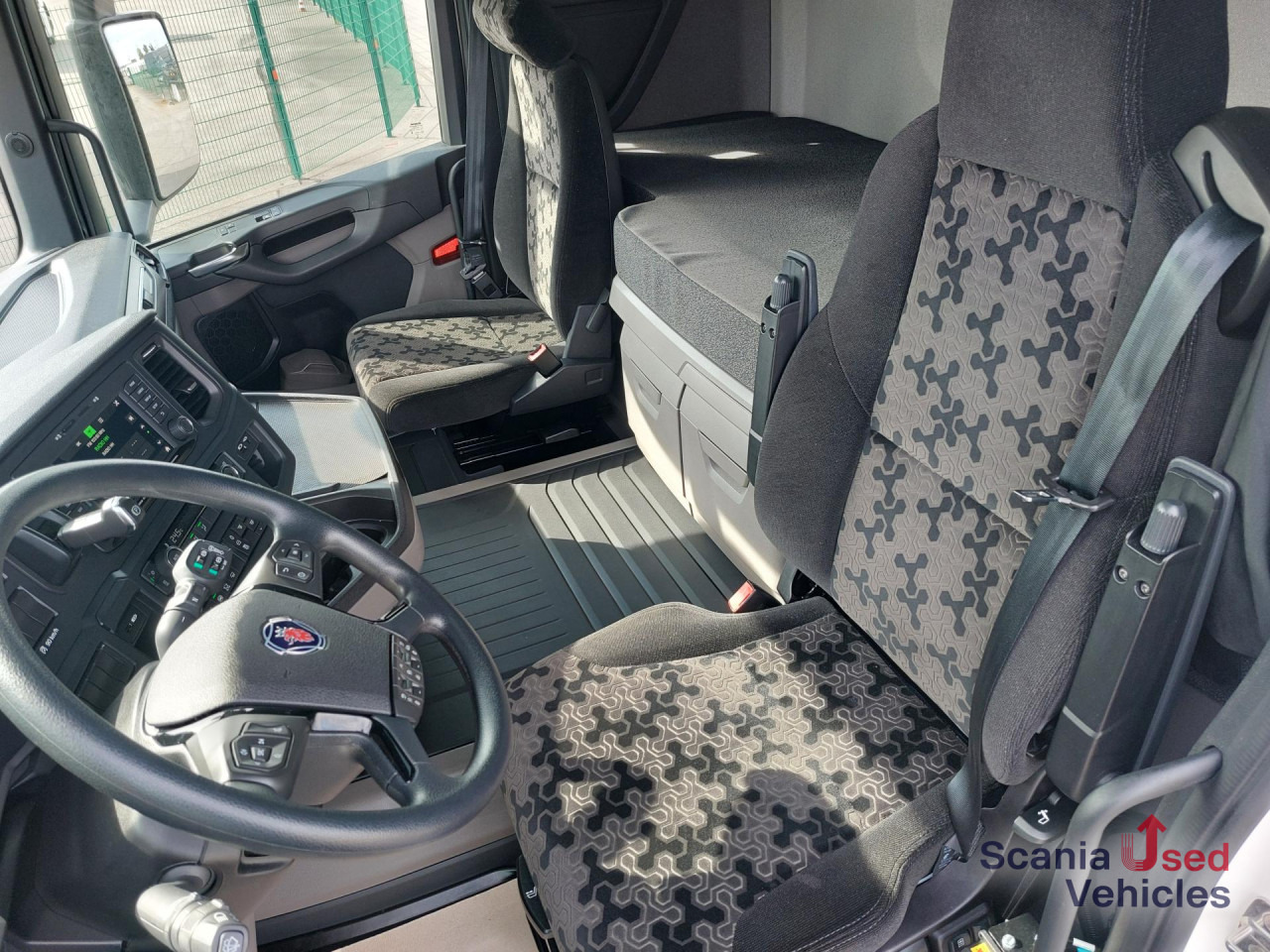 SCANIA R 460 A4x2NA - Kipphydraulik!!! - وحدة جر: صورة 2 SCANIA R 460 A4x2NA - Kipphydraulik!!! - وحدة جر: صورة 2