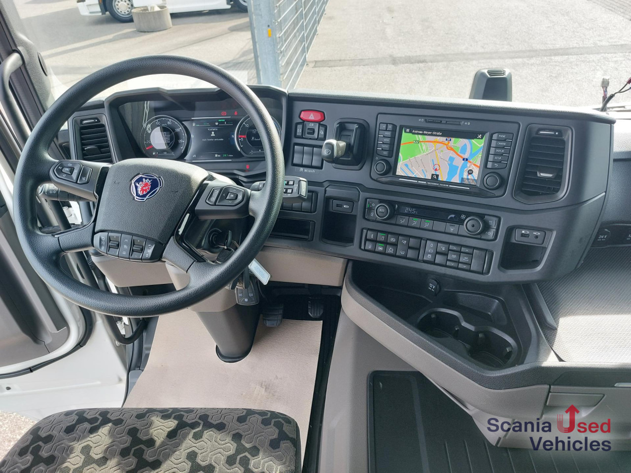 SCANIA R 460 A4x2NA - Kipphydraulik!!! - وحدة جر: صورة 4 SCANIA R 460 A4x2NA - Kipphydraulik!!! - وحدة جر: صورة 4