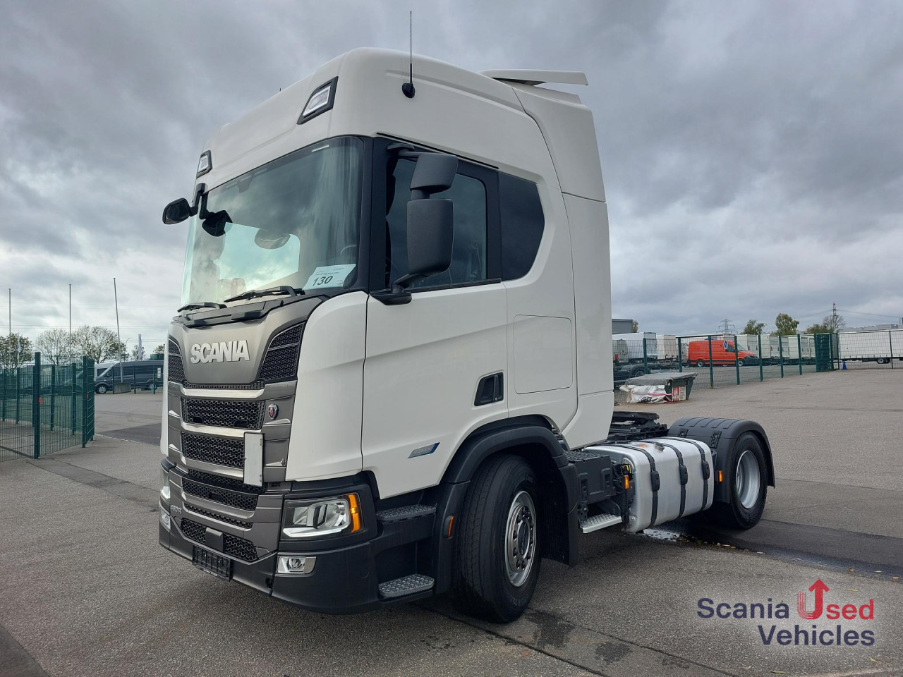 SCANIA R 460 A4x2NA,SUPER, 2 Kreis Hydraulik, NAVI, Stand - وحدة جر: صورة 1 SCANIA R 460 A4x2NA,SUPER, 2 Kreis Hydraulik, NAVI, Stand - وحدة جر: صورة 1