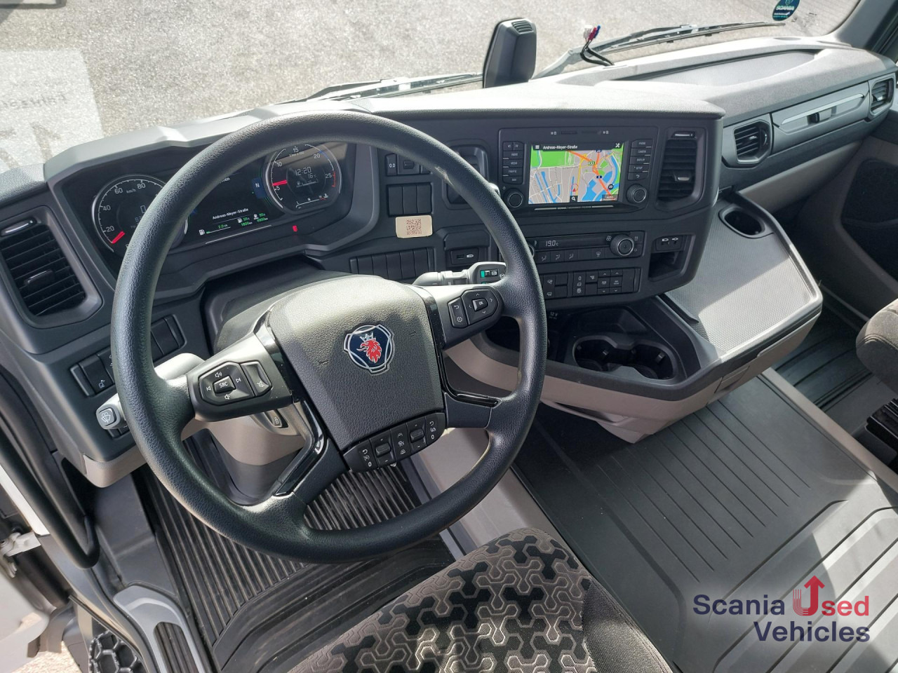 SCANIA R 460 A4x2NA SUPER, 2 Kreis Hydraulik - وحدة جر: صورة 2 SCANIA R 460 A4x2NA SUPER, 2 Kreis Hydraulik - وحدة جر: صورة 2