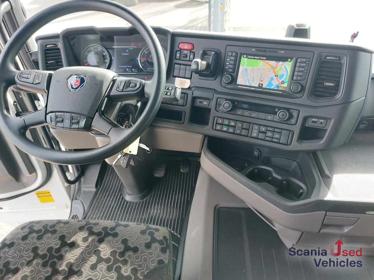 SCANIA R 460 A4x2NA SUPER, 2 Kreis Hydraulik - وحدة جر: صورة 3 SCANIA R 460 A4x2NA SUPER, 2 Kreis Hydraulik - وحدة جر: صورة 3