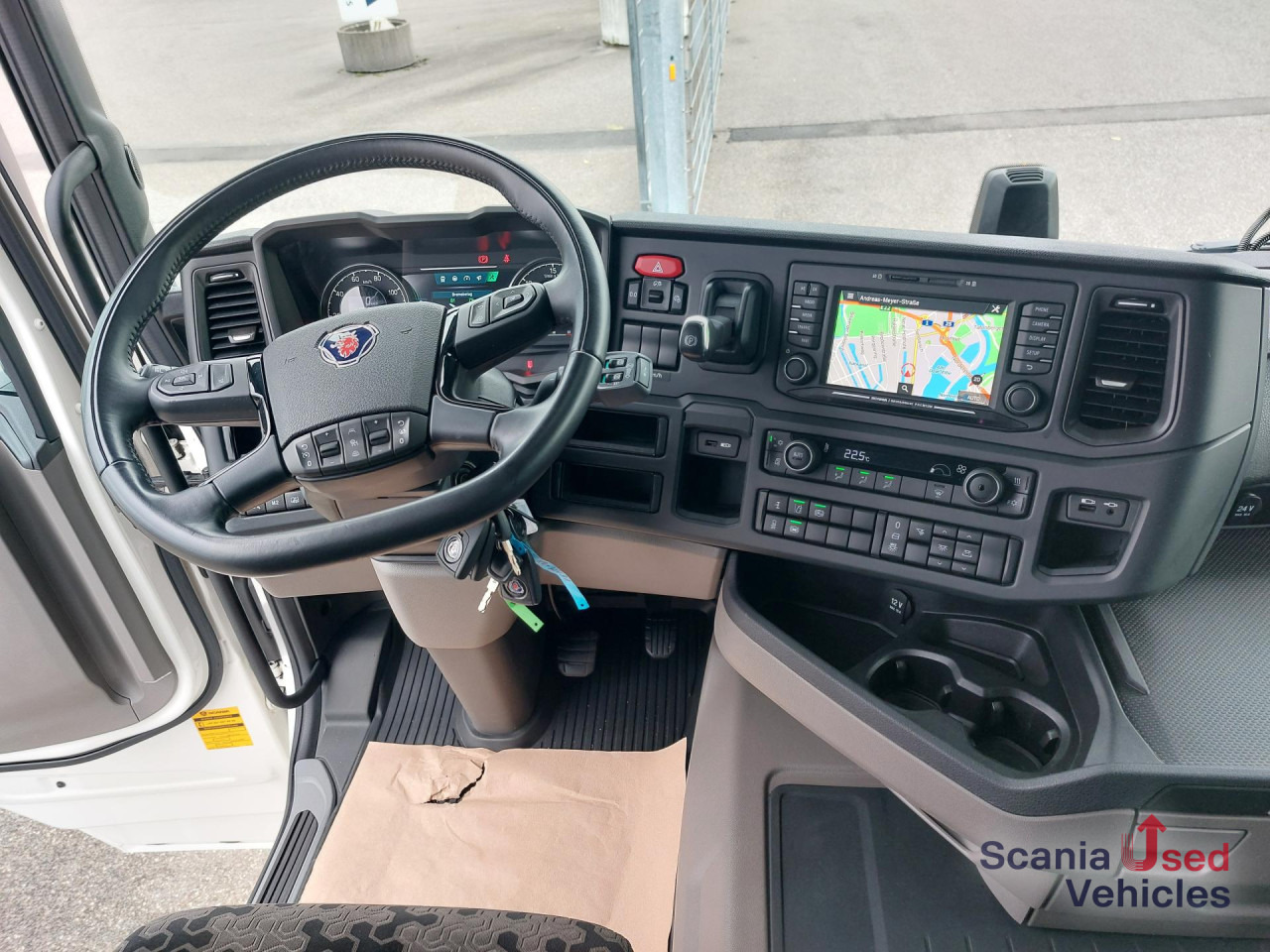 SCANIA R 460 A4x2NA, SUPER, Navi, Standklima - وحدة جر: صورة 4 SCANIA R 460 A4x2NA, SUPER, Navi, Standklima - وحدة جر: صورة 4