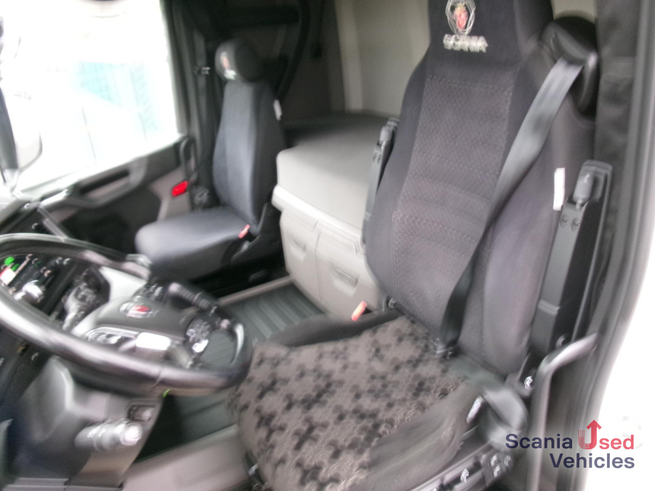 SCANIA R 500 B6x2*4NA Fahrgestell - شاحنة هيكل كابينة: صورة 2 SCANIA R 500 B6x2*4NA Fahrgestell - شاحنة هيكل كابينة: صورة 2