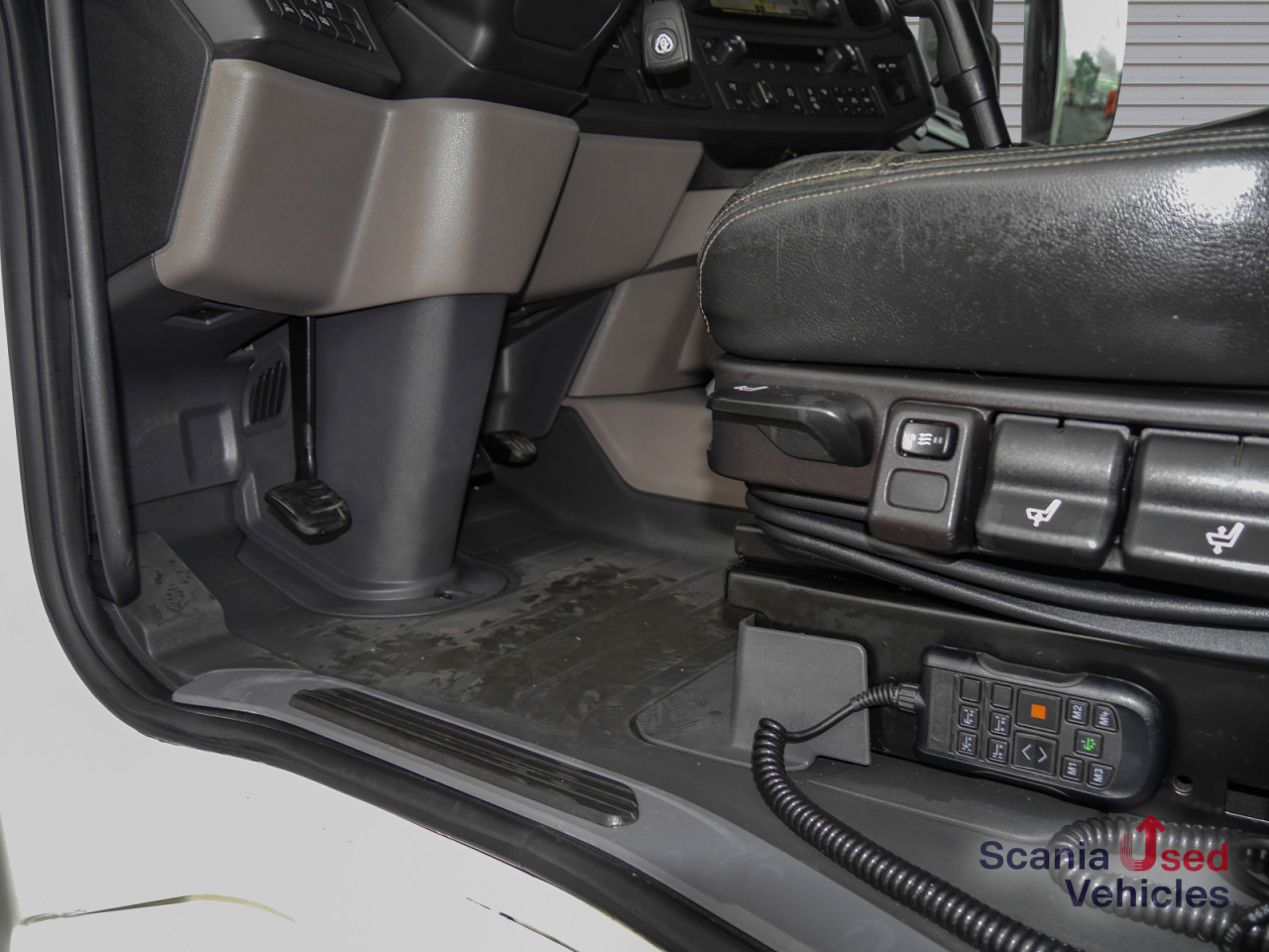 SCANIA R 450 B6x2NB - Schaltgetriebe / LBW - - شاحنات الحاويات / جسم علوي قابل للتغيير شاحنة: صورة 3 SCANIA R 450 B6x2NB - Schaltgetriebe / LBW - - شاحنات الحاويات / جسم علوي قابل للتغيير شاحنة: صورة 3