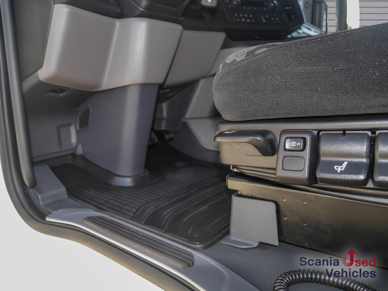 SCANIA R 460 A4x2NA - SUPER - - وحدة جر: صورة 3 SCANIA R 460 A4x2NA - SUPER - - وحدة جر: صورة 3