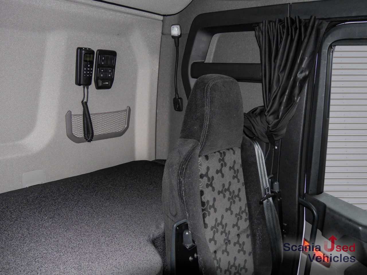 SCANIA R 460 A4x2NA - SUPER - - وحدة جر: صورة 2 SCANIA R 460 A4x2NA - SUPER - - وحدة جر: صورة 2