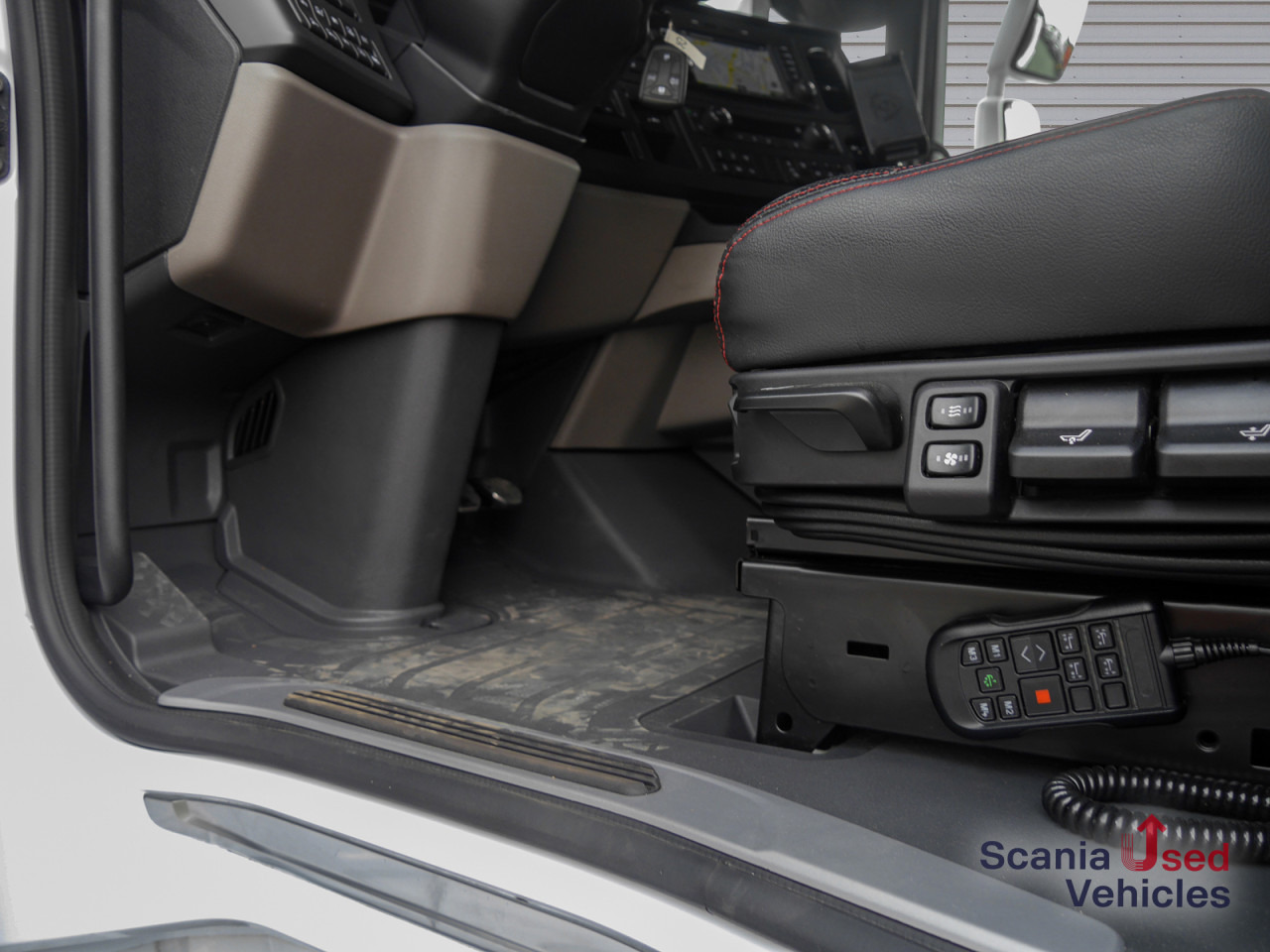 SCANIA S 770 A4x2NB - V8 / Voll-Luft - - وحدة جر: صورة 3 SCANIA S 770 A4x2NB - V8 / Voll-Luft - - وحدة جر: صورة 3