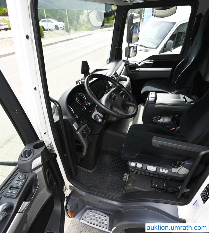 شاحنة مقفلة MAN MAN TGL 12.250 4x2 L/BL Koffer Ladebordwand Klimaautomatik NAVI Luftfederung Automatikgetriebe EURO 6: صورة 15