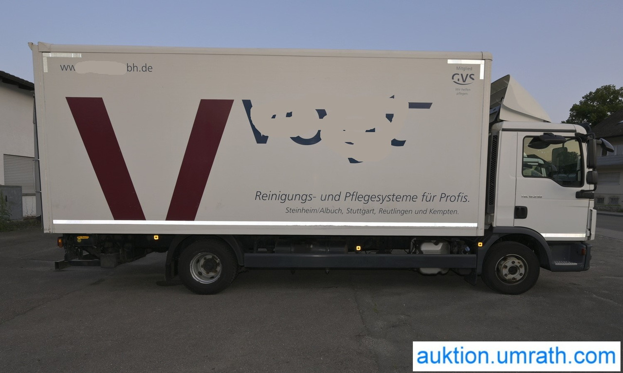 MAN TGL 12.250 4x2 L/BL Koffer Ladebordwand Klimaautomatik NAVI Luftfederung Automatikgetriebe EURO 6 - شاحنة مقفلة: صورة 4 MAN TGL 12.250 4x2 L/BL Koffer Ladebordwand Klimaautomatik NAVI Luftfederung Automatikgetriebe EURO 6 - شاحنة مقفلة: صورة 4