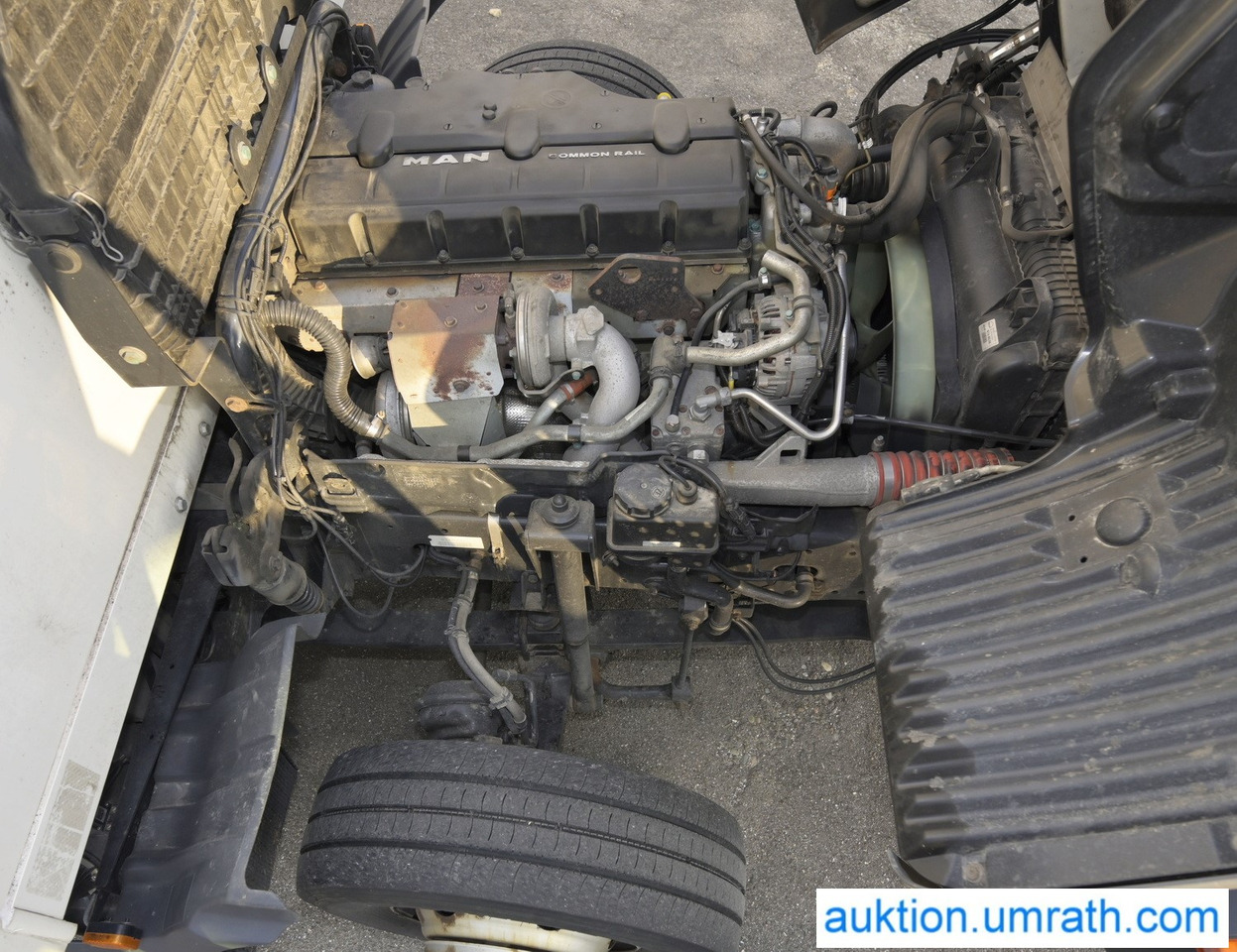 شاحنة مقفلة MAN TGL 12.250 4x2 L/BL Koffer Ladebordwand Klimaautomatik NAVI Luftfederung Automatikgetriebe EURO 6: صورة 13