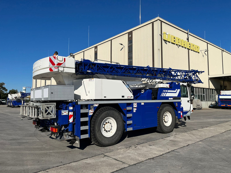 Liebherr LTM 1030-2.1 - موبايل كرين: صورة 2 Liebherr LTM 1030-2.1 - موبايل كرين: صورة 2