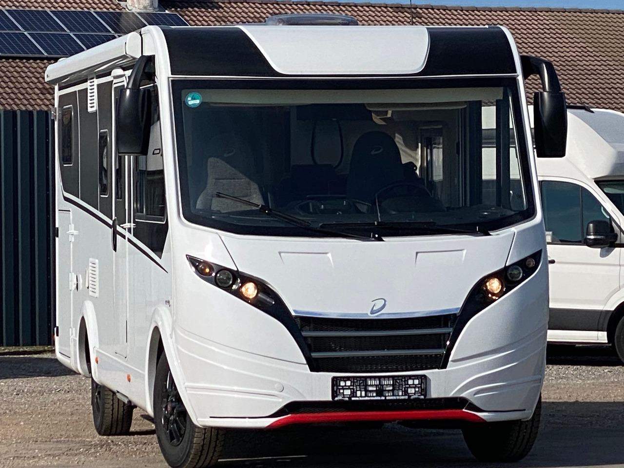 Dethleffs Globebus I 6,Ländbetten, Hubbett,4 personen - موتر هوم متكامل: صورة 1 Dethleffs Globebus I 6,Ländbetten, Hubbett,4 personen - موتر هوم متكامل: صورة 1