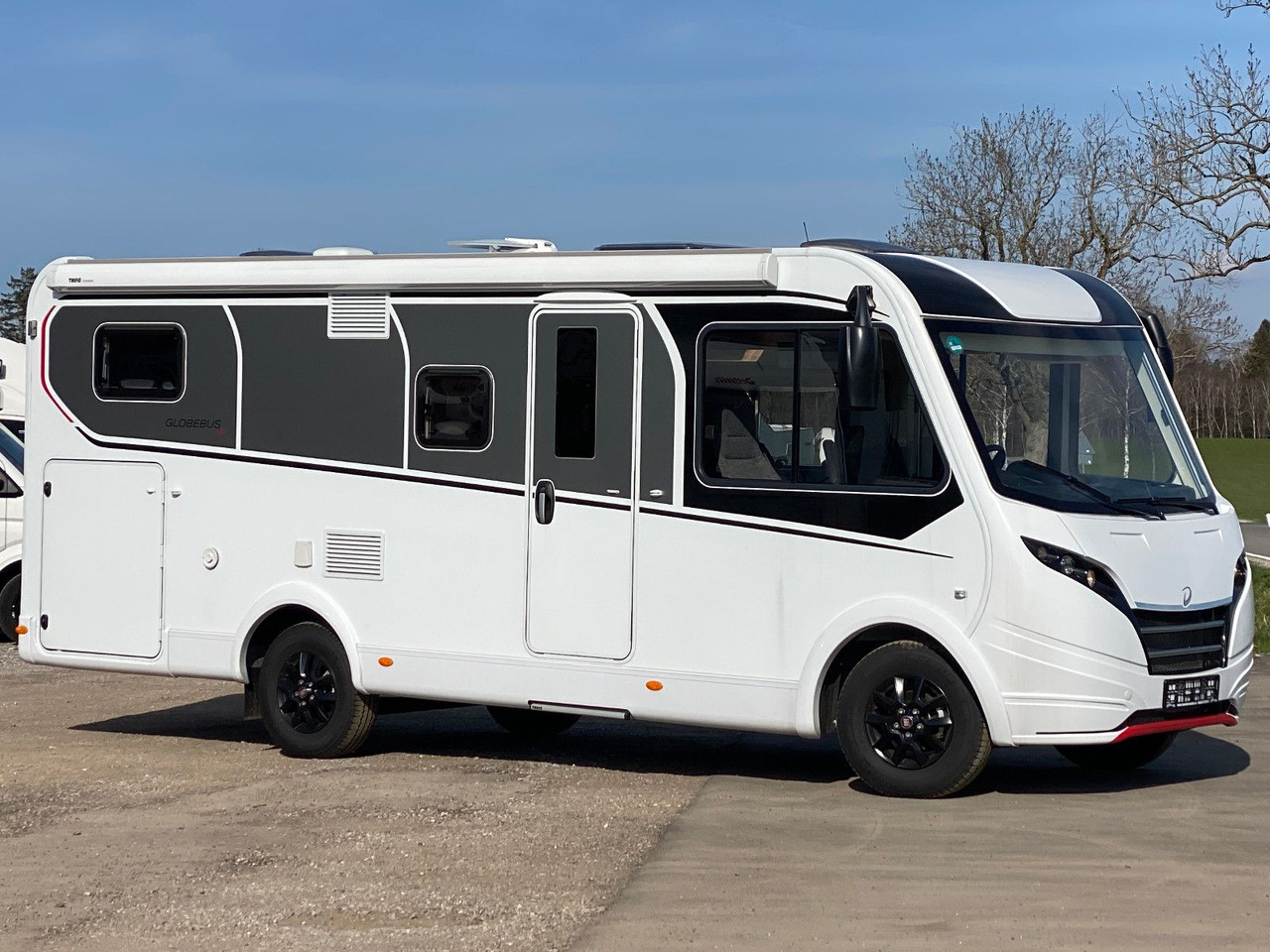 Dethleffs Globebus I 6,Ländbetten, Hubbett,4 personen - موتر هوم متكامل: صورة 2 Dethleffs Globebus I 6,Ländbetten, Hubbett,4 personen - موتر هوم متكامل: صورة 2