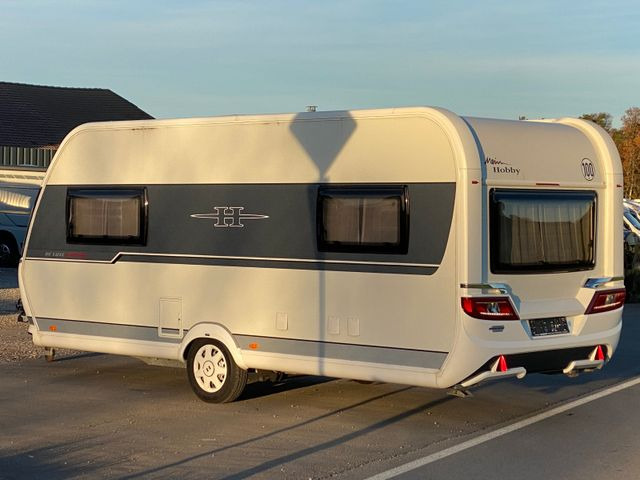 Hobby 495 UL, Einzellbetten, Mover, Vorzelt, - كرفان سحب: صورة 5 Hobby 495 UL, Einzellbetten, Mover, Vorzelt, - كرفان سحب: صورة 5