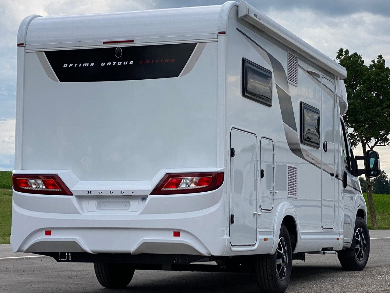 Hobby OPTIMA ONTOUR EDITION V65 GE NAVI MARKISE SAT - موتر هوم شبه متكامل: صورة 5 Hobby OPTIMA ONTOUR EDITION V65 GE NAVI MARKISE SAT - موتر هوم شبه متكامل: صورة 5
