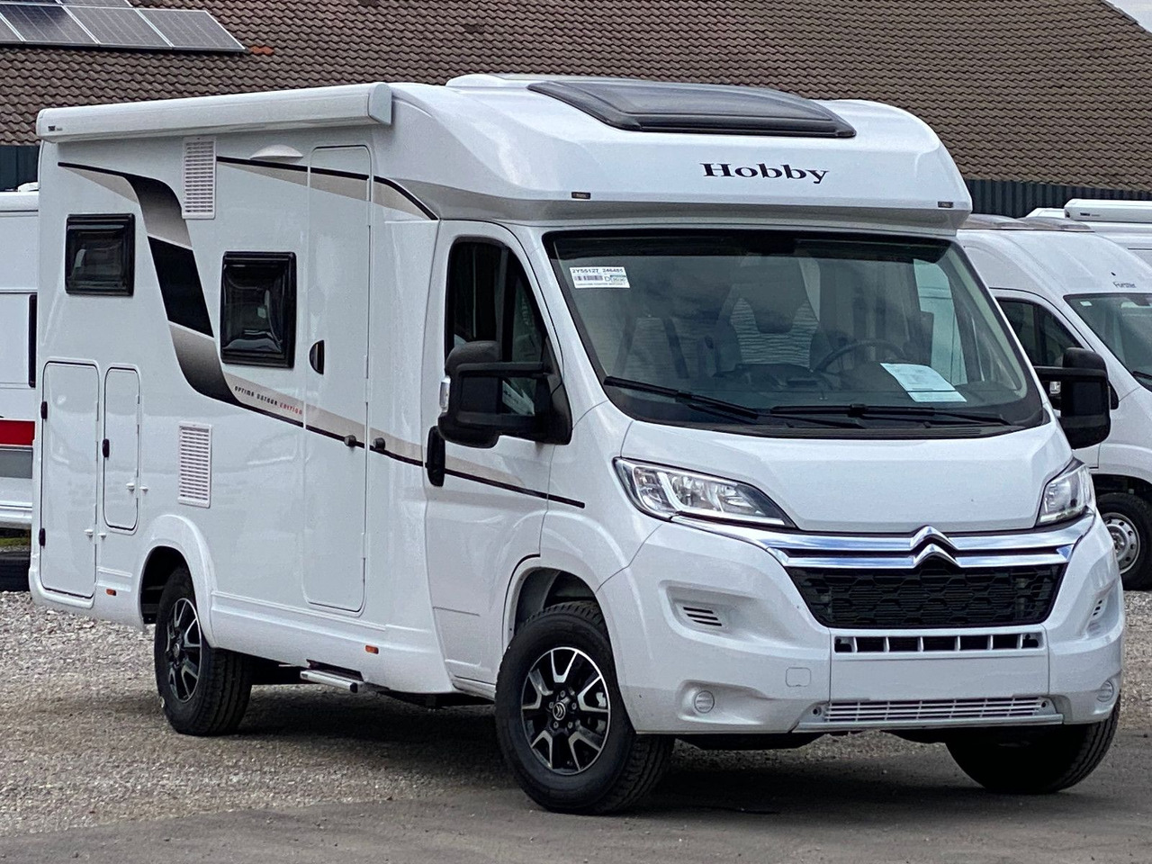 Hobby Optima Ontour Edition V65 GE Navi Markise SAT - موتر هوم شبه متكامل: صورة 2 Hobby Optima Ontour Edition V65 GE Navi Markise SAT - موتر هوم شبه متكامل: صورة 2