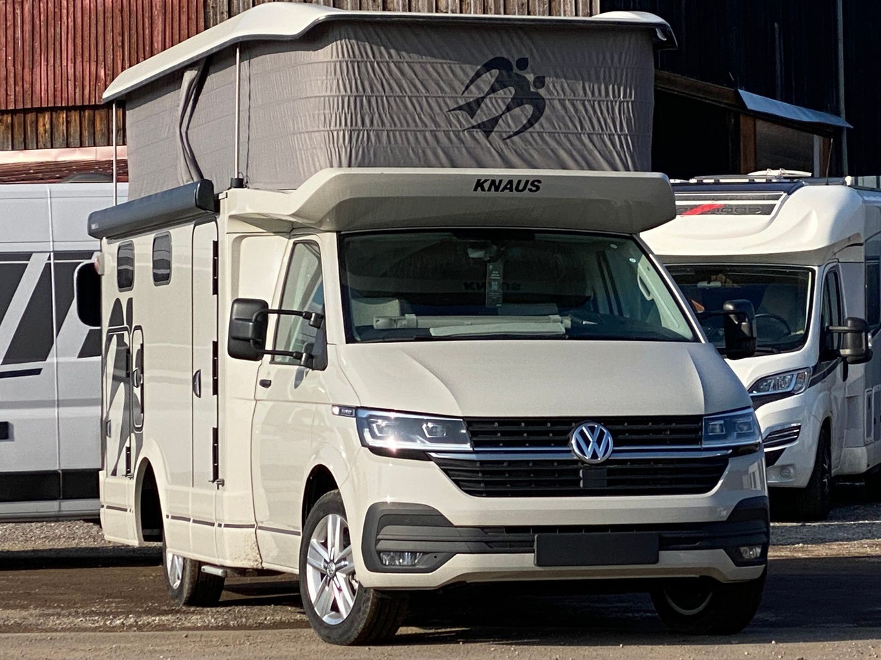 Knaus Tourer CUV 500 MQ CUVISION ohne slide Bett - موتر هوم شبه متكامل: صورة 3 Knaus Tourer CUV 500 MQ CUVISION ohne slide Bett - موتر هوم شبه متكامل: صورة 3