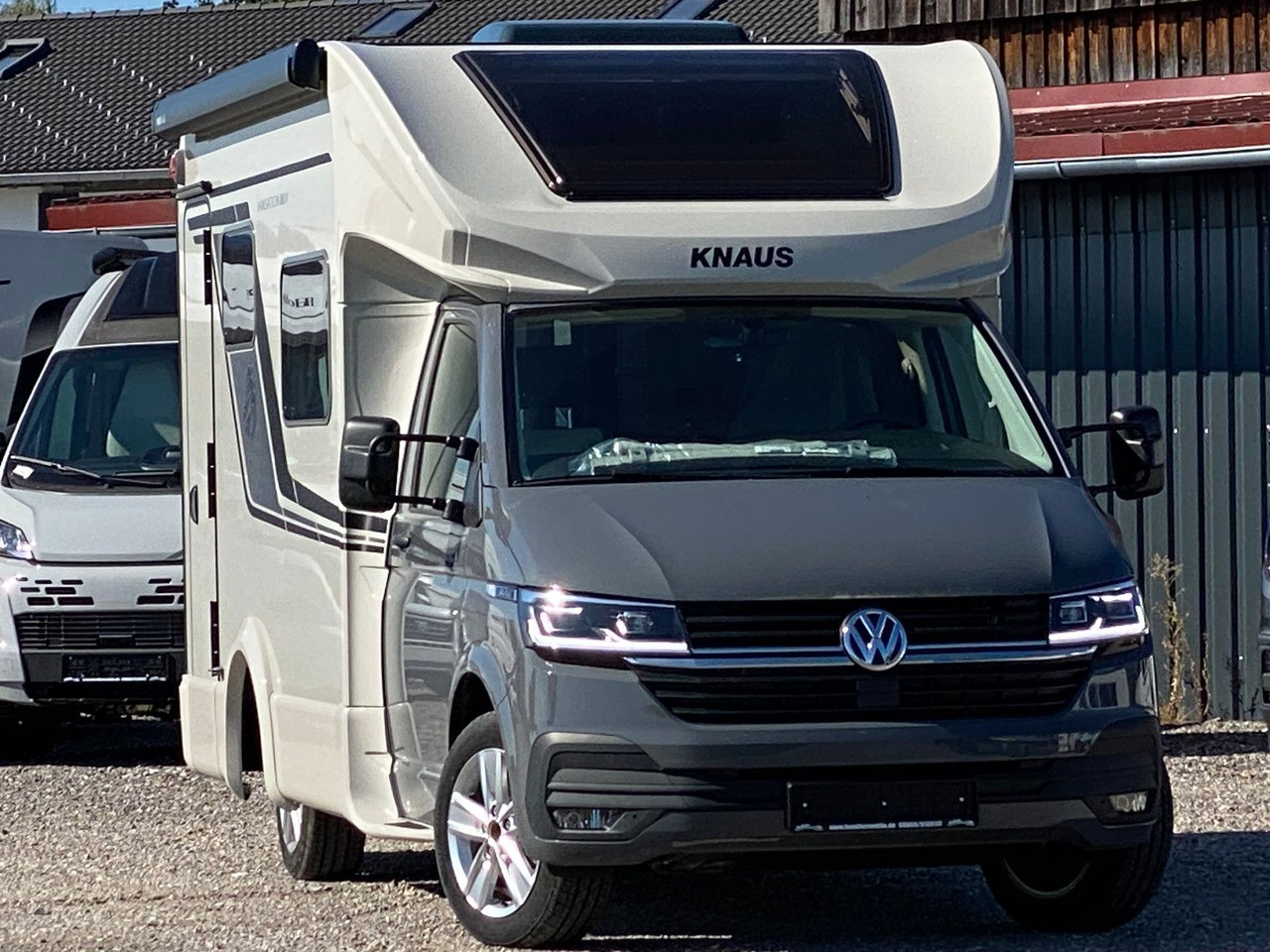 Knaus Tourer Van Vansation 500 LT, ohne Slidebett - موتر هوم شبه متكامل: صورة 2 Knaus Tourer Van Vansation 500 LT, ohne Slidebett - موتر هوم شبه متكامل: صورة 2