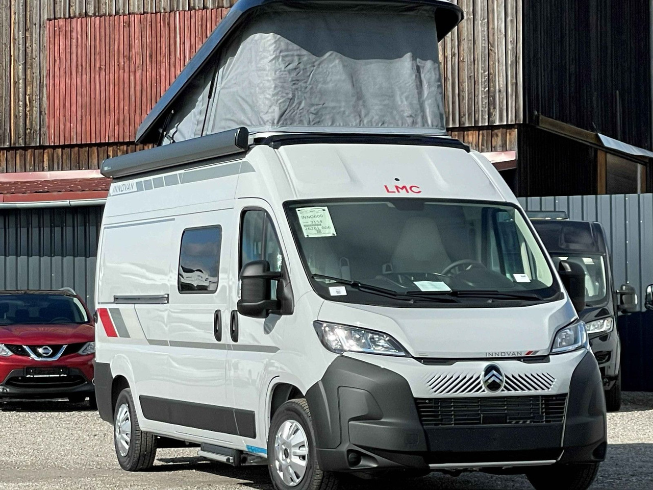 LMC INNOVAN 600 ,ASD, Aufstelldach,26 Modell,Navi - كرفان فان: صورة 3 LMC INNOVAN 600 ,ASD, Aufstelldach,26 Modell,Navi - كرفان فان: صورة 3