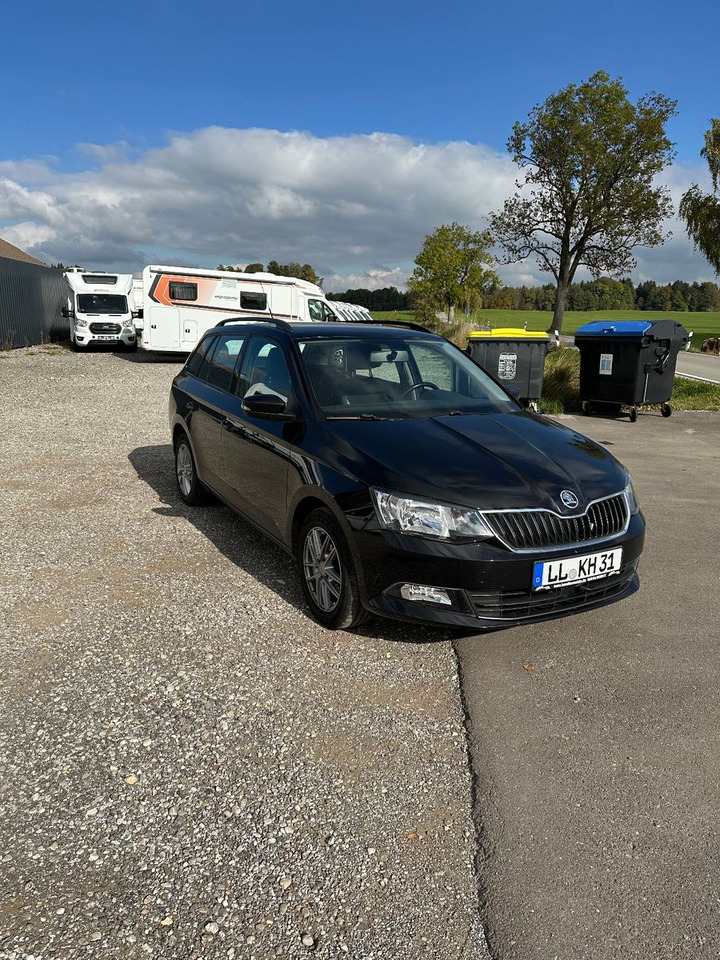 Skoda Fabia Combi Ambition - سيارة: صورة 4 Skoda Fabia Combi Ambition - سيارة: صورة 4