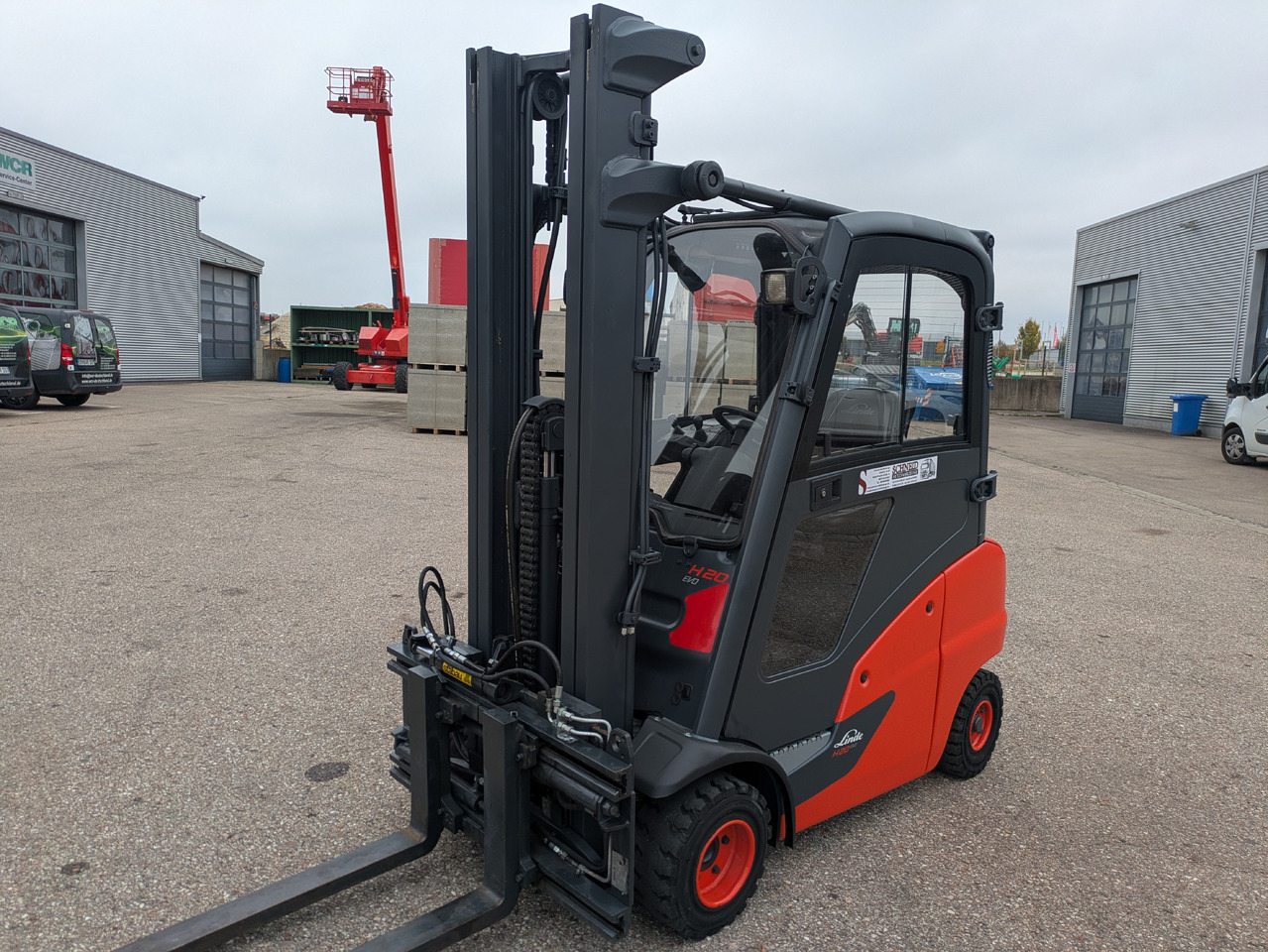 Linde H20D-01 Diesel Stapler Triplexmast Kabine Heizung ZVG - رافعة شوكية ديزل: صورة 2 Linde H20D-01 Diesel Stapler Triplexmast Kabine Heizung ZVG - رافعة شوكية ديزل: صورة 2