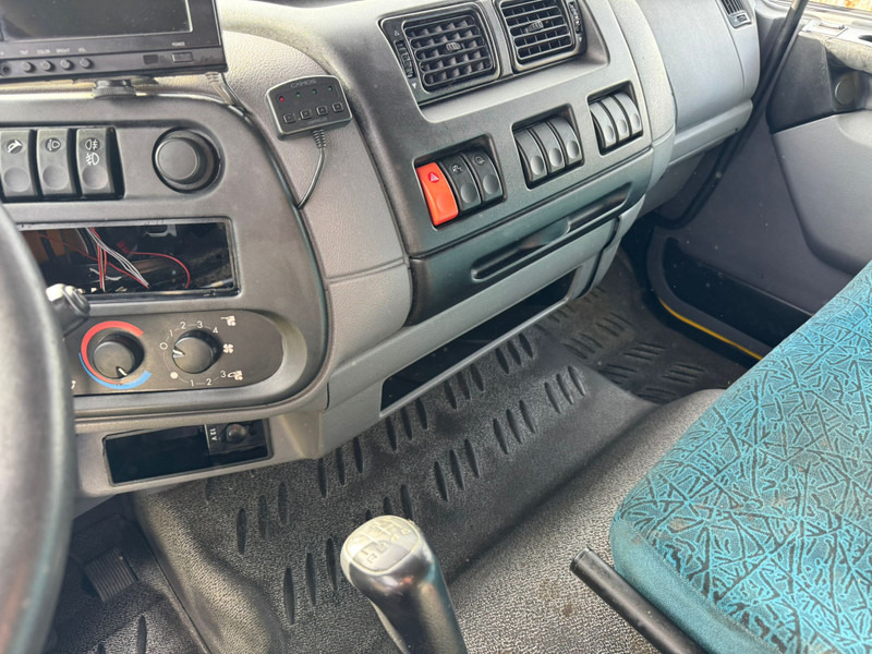 شاحنة مقفلة DAF LF 45.180 / Manual / Tail Lift / NL Truck: صورة 8 شاحنة مقفلة DAF LF 45.180 / Manual / Tail Lift / NL Truck: صورة 8