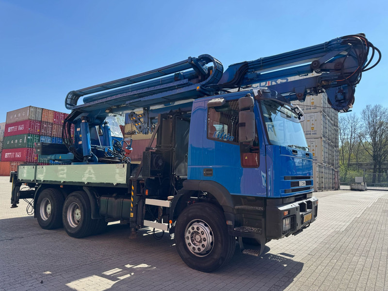 Iveco Cursor 6X4 / EFFER 36M / JIB / Winch / TUV: 10-2025 / NL Crane, Truck - شاحنة كرين: صورة 3 Iveco Cursor 6X4 / EFFER 36M / JIB / Winch / TUV: 10-2025 / NL Crane, Truck - شاحنة كرين: صورة 3
