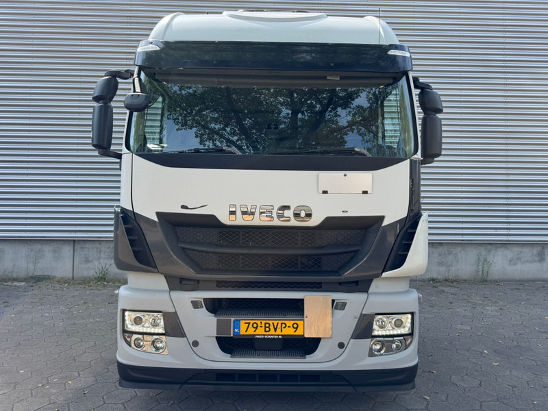 Iveco Stralis AS 420 / 10 In Stock / 2 Tanks / NL Truck - وحدة جر: صورة 4 Iveco Stralis AS 420 / 10 In Stock / 2 Tanks / NL Truck - وحدة جر: صورة 4