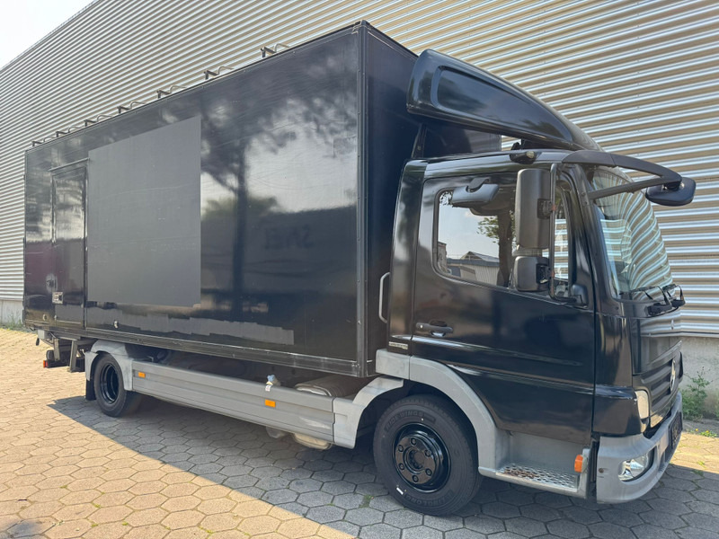 Mercedes-Benz Atego 8.180 / Euro 5 / Tail Lift / Belgium Truck - شاحنة مقفلة: صورة 2 Mercedes-Benz Atego 8.180 / Euro 5 / Tail Lift / Belgium Truck - شاحنة مقفلة: صورة 2