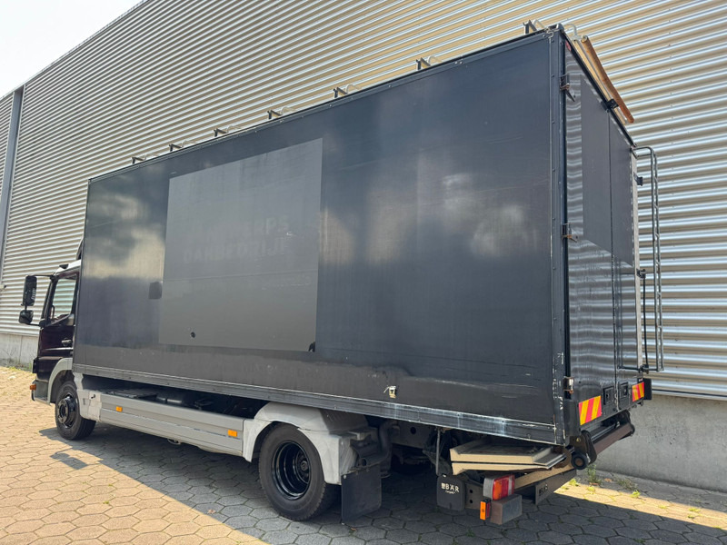 Mercedes-Benz Atego 8.180 / Euro 5 / Tail Lift / Belgium Truck - شاحنة مقفلة: صورة 4 Mercedes-Benz Atego 8.180 / Euro 5 / Tail Lift / Belgium Truck - شاحنة مقفلة: صورة 4