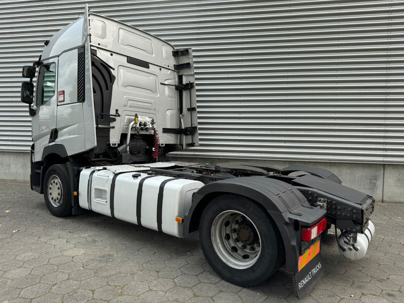 Renault T 460 / Refrigarator / Euro 6 / 2 Beds - وحدة جر: صورة 3 Renault T 460 / Refrigarator / Euro 6 / 2 Beds - وحدة جر: صورة 3
