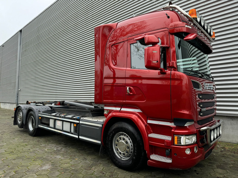 Scania R 580 Highline / 6X2 / Hooksystem / Retarder / Full Air / V8 / Belgium Truck - شاحنة ذات خطاف: صورة 2 Scania R 580 Highline / 6X2 / Hooksystem / Retarder / Full Air / V8 / Belgium Truck - شاحنة ذات خطاف: صورة 2
