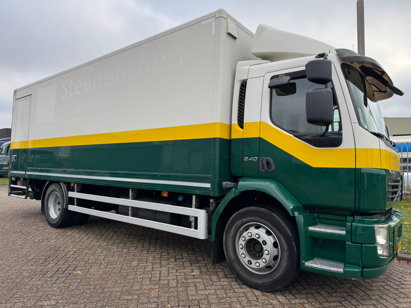 Volvo FL 240 / 6 Cylinder / 18 Tons / Manual / Tail Lift / TUV:12-2025 / NL Truck - شاحنة مقفلة: صورة 2 Volvo FL 240 / 6 Cylinder / 18 Tons / Manual / Tail Lift / TUV:12-2025 / NL Truck - شاحنة مقفلة: صورة 2