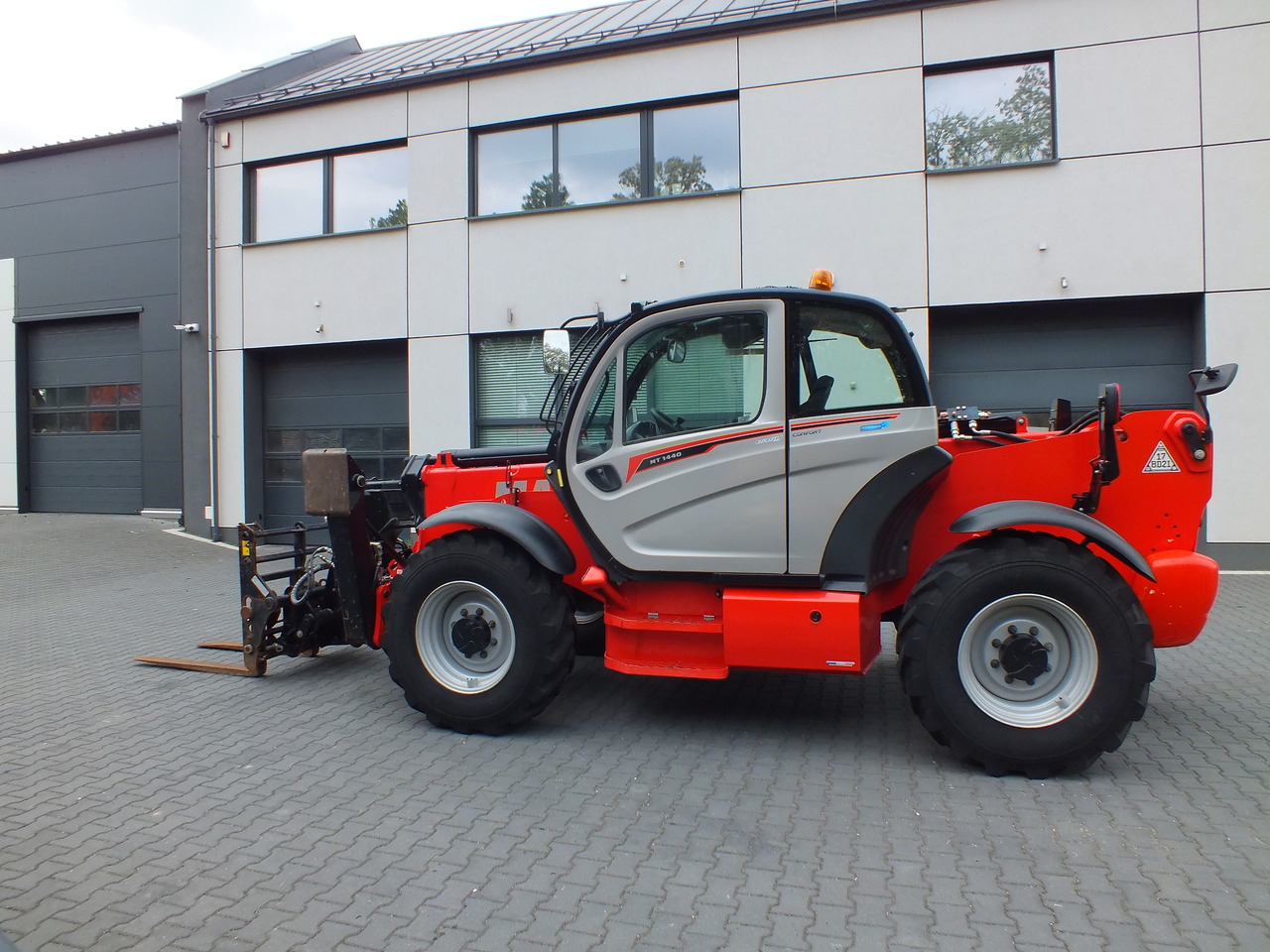 MANITOU MT 1440 Easy - جرافة ذات عجلات تلسكوبية - آلات البناء: صورة 1 MANITOU MT 1440 Easy - جرافة ذات عجلات تلسكوبية - آلات البناء: صورة 1