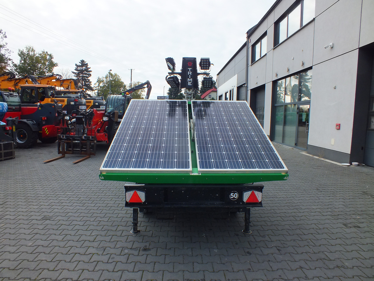 TRIME X-SOLAR - برج الإنارة - حفارة: صورة 2 TRIME X-SOLAR - برج الإنارة - حفارة: صورة 2