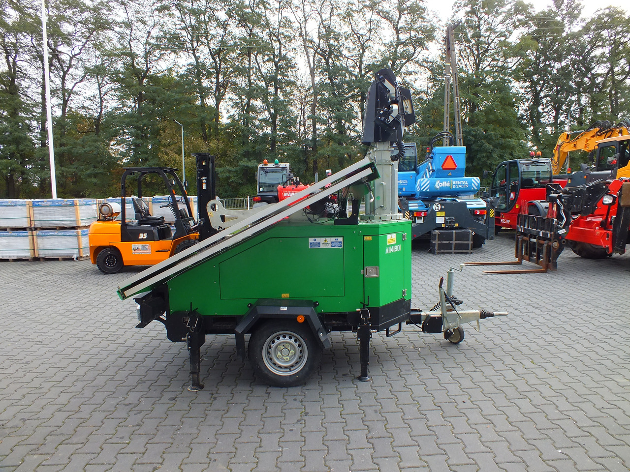 TRIME X-SOLAR - برج الإنارة - حفارة: صورة 5 TRIME X-SOLAR - برج الإنارة - حفارة: صورة 5