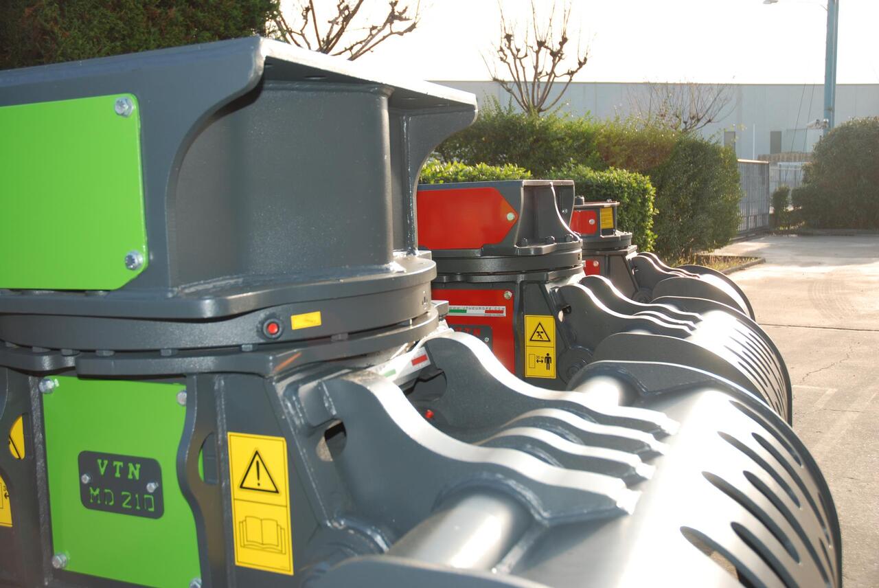 VTN MD210 S Hydraulic Demolition Sorting grapple - كُلَّاب - آلات البناء: صورة 2 VTN MD210 S Hydraulic Demolition Sorting grapple - كُلَّاب - آلات البناء: صورة 2