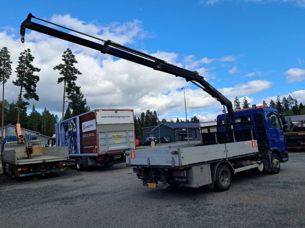MAN TGL 8.150 Hiab 066-2 10v tarkastettu - شاحنة كرين: صورة 3 MAN TGL 8.150 Hiab 066-2 10v tarkastettu - شاحنة كرين: صورة 3