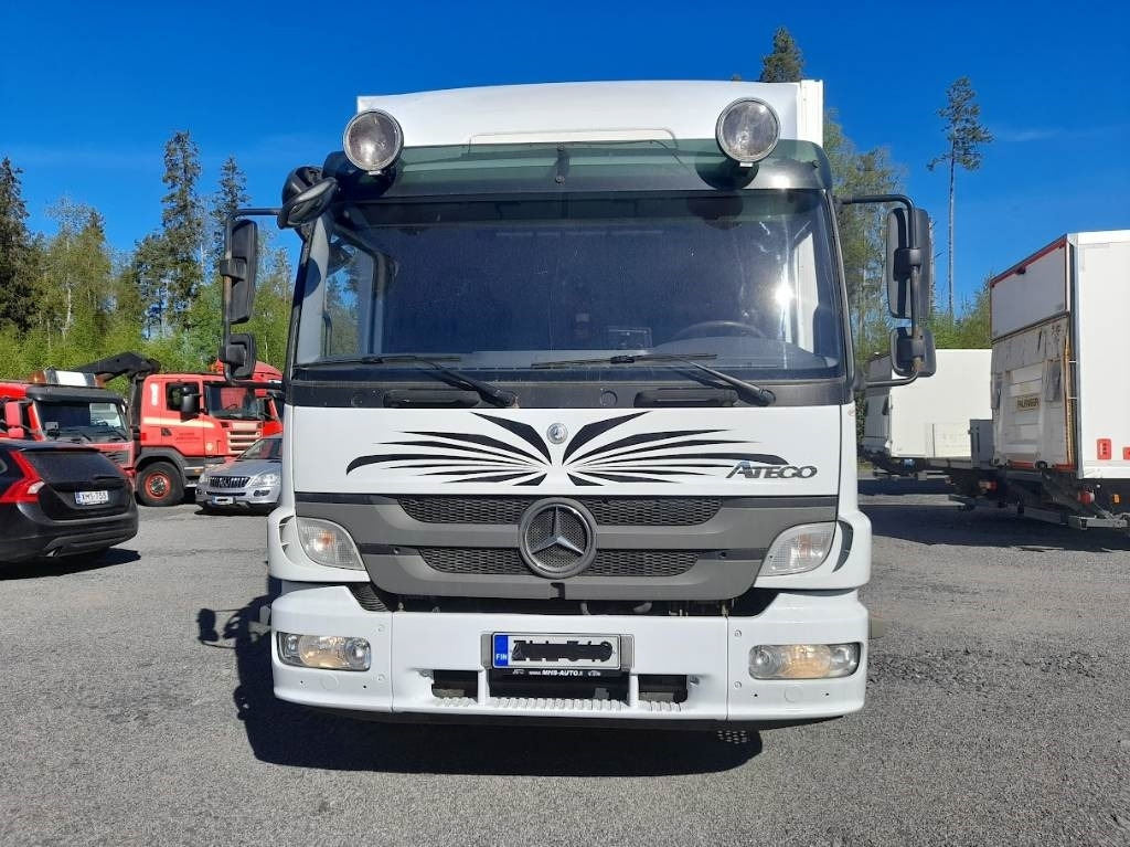 Mercedes-Benz Atego - شاحنة مقفلة: صورة 2 Mercedes-Benz Atego - شاحنة مقفلة: صورة 2