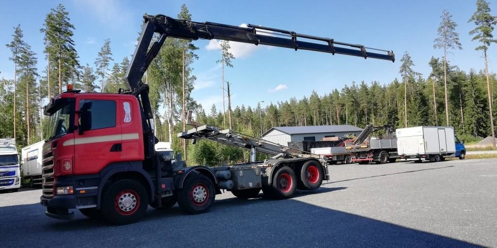 Scania R420 - شاحنة كرين: صورة 1 Scania R420 - شاحنة كرين: صورة 1