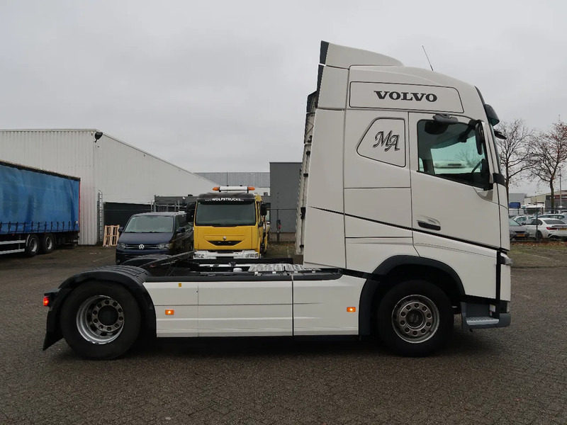 Volvo FH 460 4x2, Globe, LA chass, 2 tanks, ACC, TOP! - وحدة جر: صورة 5 Volvo FH 460 4x2, Globe, LA chass, 2 tanks, ACC, TOP! - وحدة جر: صورة 5