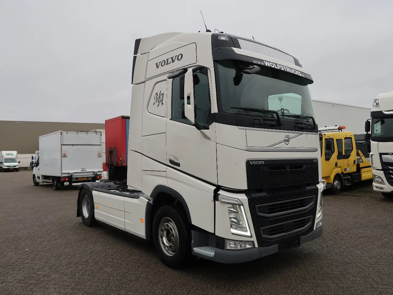 Volvo FH 460 4x2, Globe, LA chass, 2 tanks, ACC, TOP! - وحدة جر: صورة 4 Volvo FH 460 4x2, Globe, LA chass, 2 tanks, ACC, TOP! - وحدة جر: صورة 4