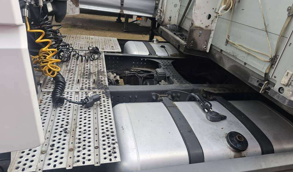 Mercedes-Benz 1845 - وحدة جر: صورة 4 Mercedes-Benz 1845 - وحدة جر: صورة 4