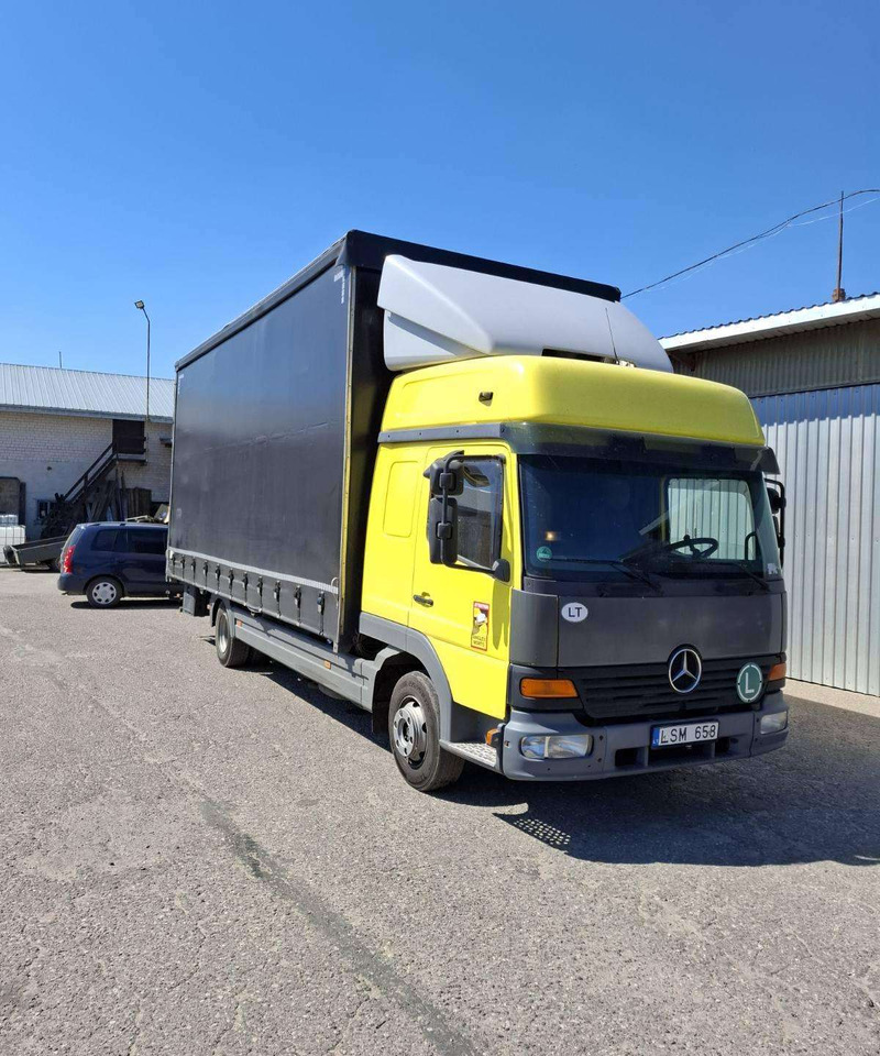 Mercedes-Benz 823 L - شاحنة ستارة: صورة 2 Mercedes-Benz 823 L - شاحنة ستارة: صورة 2