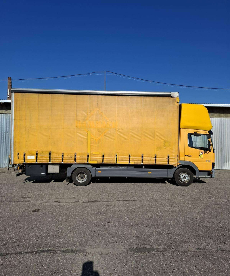 Mercedes-Benz Atego - شاحنة ستارة: صورة 2 Mercedes-Benz Atego - شاحنة ستارة: صورة 2