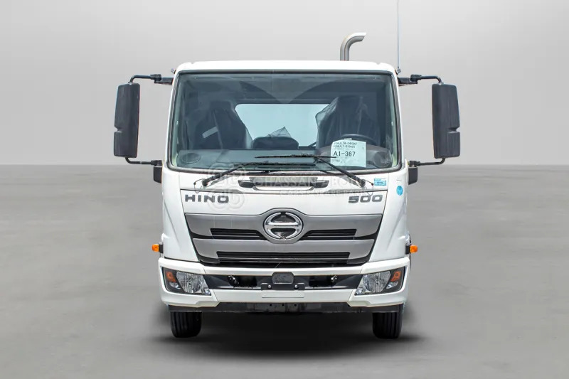 Hino 500 FD 4x2 Chassis - شاحنة هيكل كابينة: صورة 2 Hino 500 FD 4x2 Chassis - شاحنة هيكل كابينة: صورة 2