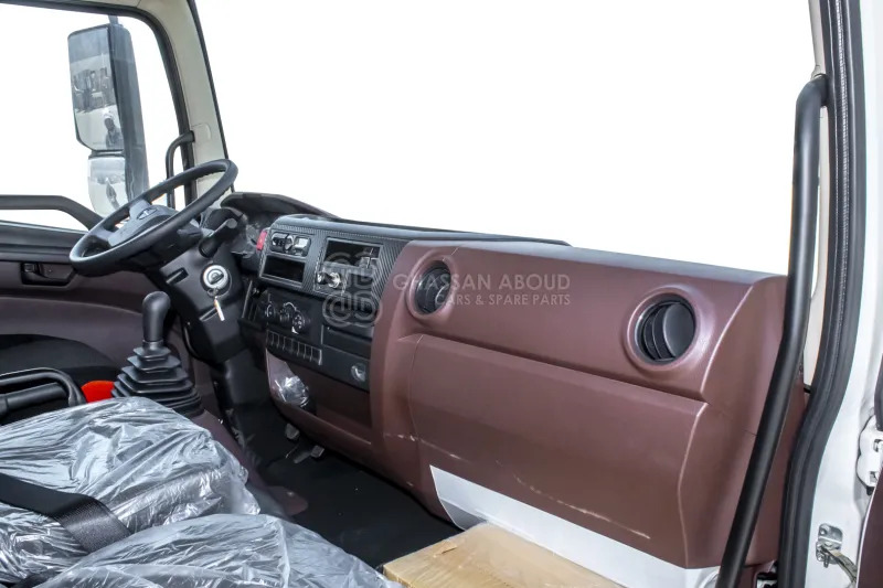 Hino 500 FD 4x2 Chassis - شاحنة هيكل كابينة: صورة 4 Hino 500 FD 4x2 Chassis - شاحنة هيكل كابينة: صورة 4