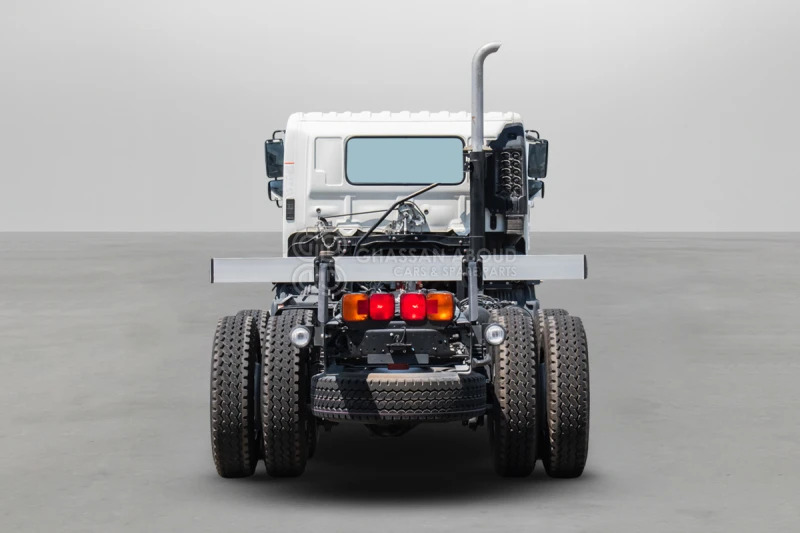 Hino 500 FM 6x4 Chassis - شاحنة هيكل كابينة: صورة 3 Hino 500 FM 6x4 Chassis - شاحنة هيكل كابينة: صورة 3