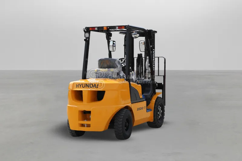 Hyundai Forklift 35DE-7 3.5 TONS DIESEL 3 STAGE - رافعة شوكية ديزل: صورة 4 Hyundai Forklift 35DE-7 3.5 TONS DIESEL 3 STAGE - رافعة شوكية ديزل: صورة 4