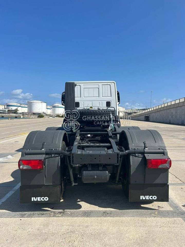 IVECO T-WAY Tractor 6×4 AT720T47TH GVW 26-38 Ton HP 470 R20Tyre MY25 - وحدة جر: صورة 3 IVECO T-WAY Tractor 6×4 AT720T47TH GVW 26-38 Ton HP 470 R20Tyre MY25 - وحدة جر: صورة 3